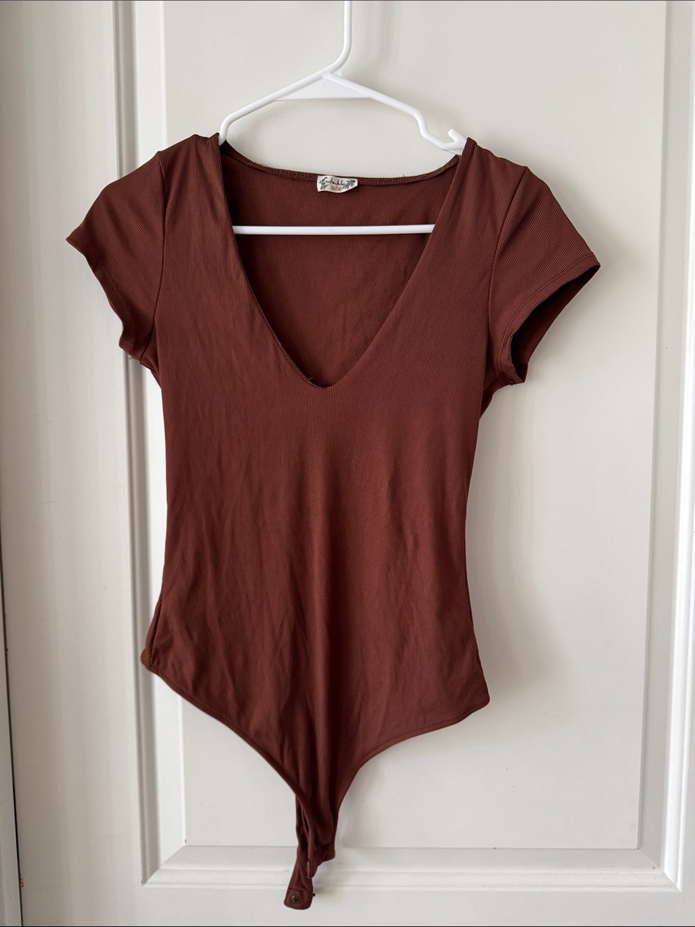 Free people Deep V Short-Sleeve Bodysuit in Brown M